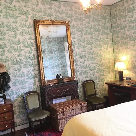 Chateau De La Ville-hue Frühstückspension *